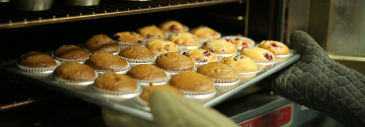 فر پخت نان و شیرینی